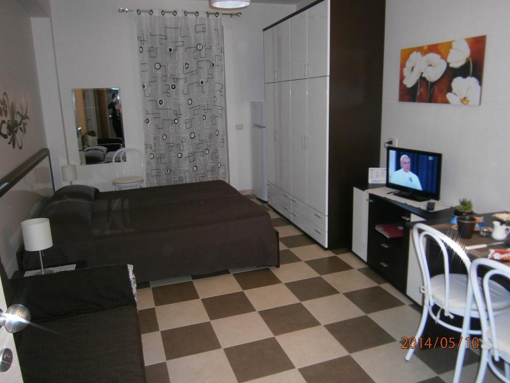 Casa Vacanza Nina بوزالو الغرفة الصورة